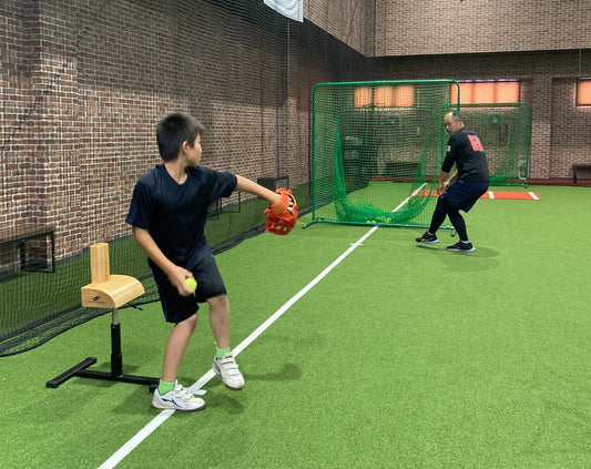 投球動作の"体重移動" 3つのチェックポイント - フィールドフォース