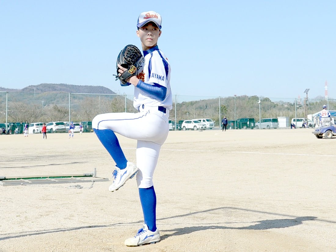 圧巻コントール！威風堂々、昨年末の胴上げ右腕 - フィールドフォース