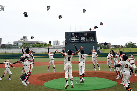【全日本学童神奈川大会／速報】川和シャークスが初優勝！戸塚アイアンとの横浜対決制す - フィールドフォース