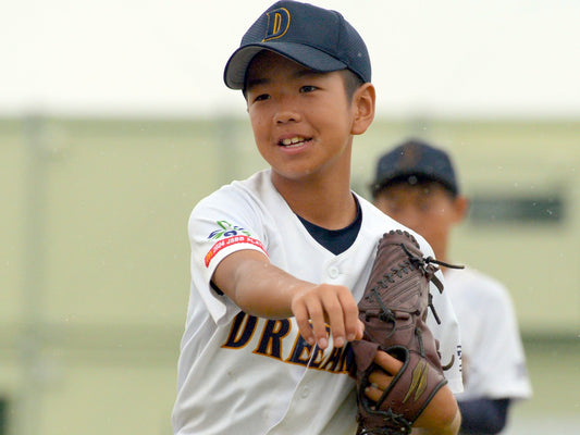 昨夏に全国デビューの二刀流。自ら二兎を脱し、仲間と日本一へ - フィールドフォース