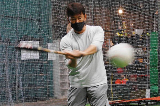 井端弘和さんに聞く！インパクトマッスルボール練習のポイント - フィールドフォース