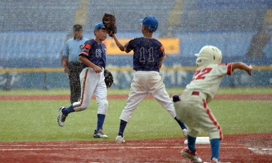 【決勝評／ヒーロー＆グッドルーザー】完全無欠のV２、やはり新家は強かった！雨天コールド決着も、異論なし - フィールドフォース